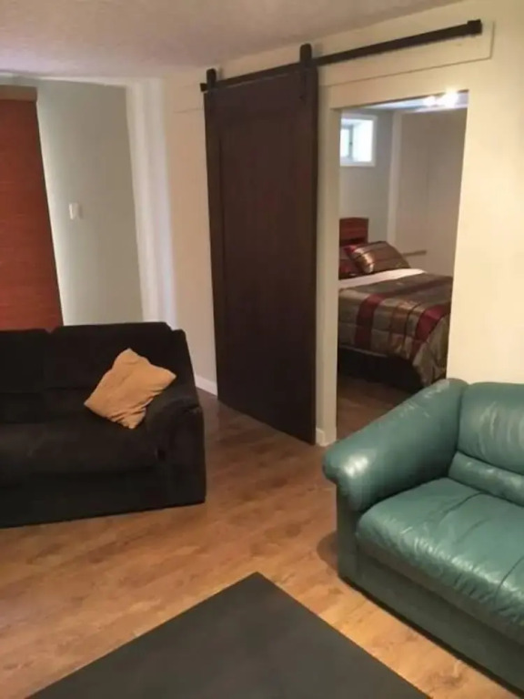 Very Large & Welcoming London Bungalow