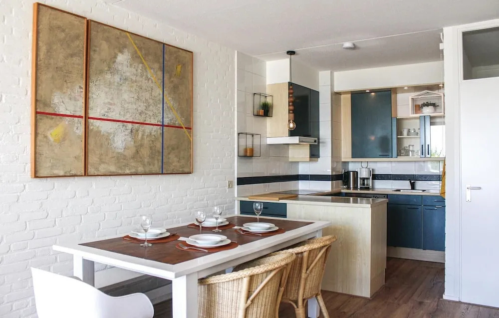 2 Bedroom Cozy Home In Bruinisse