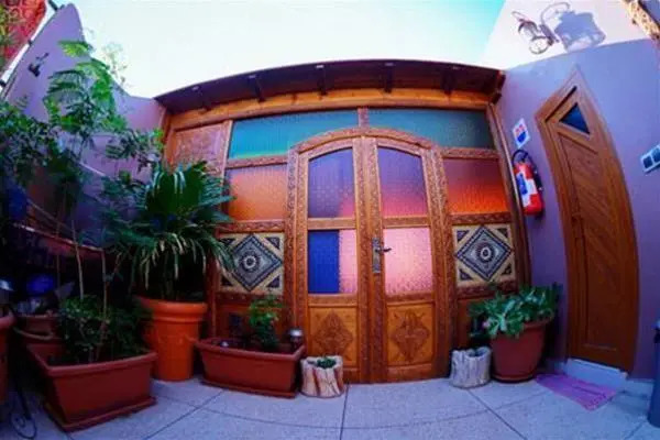 Auberge Surf Town
