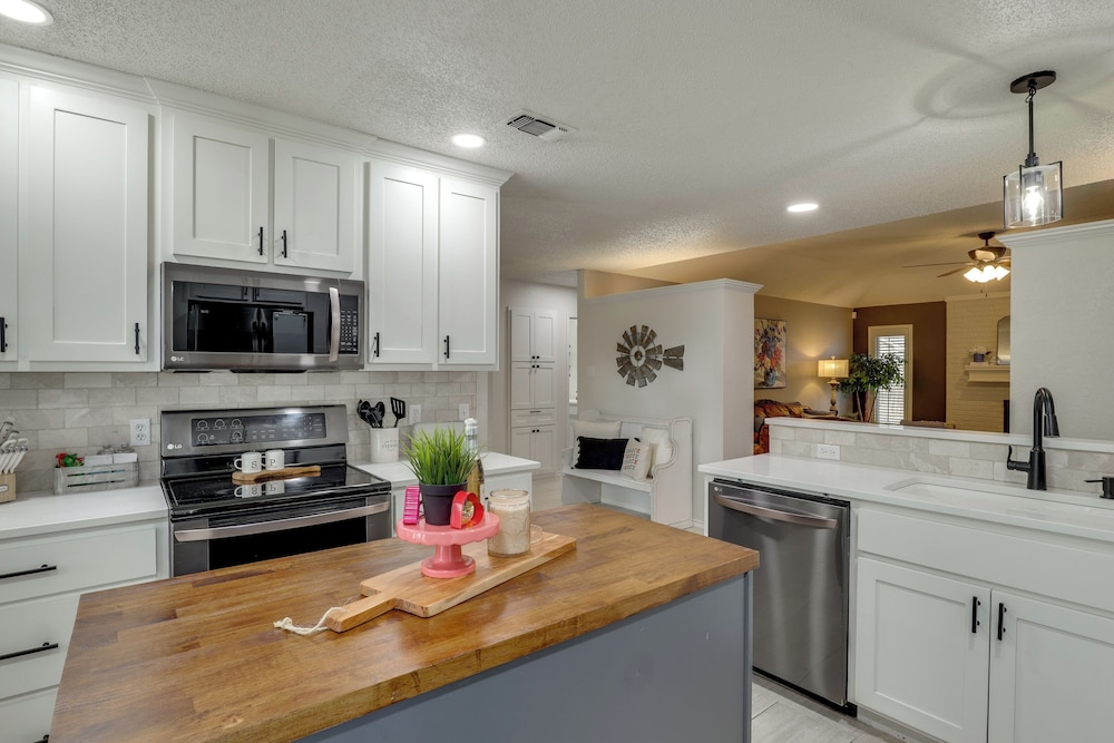 Near Attractions: Family-friendly Lubbock Home!