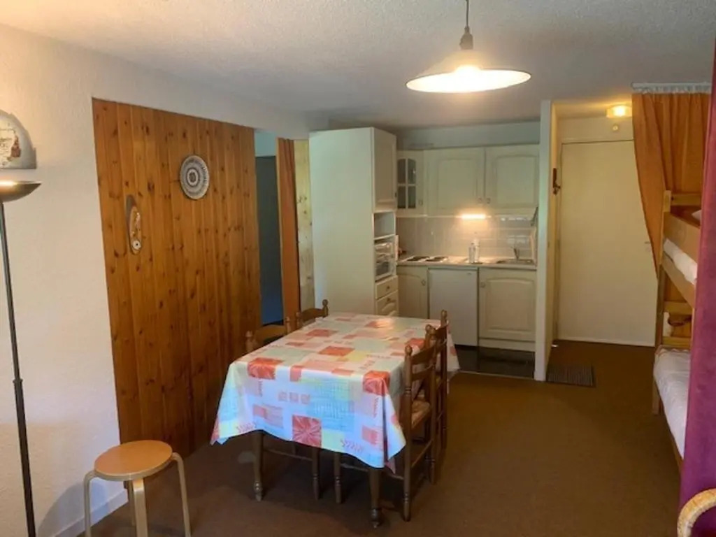 Appartement Mont-Dore, 2 pièces, 6 personnes - FR-1-415-115