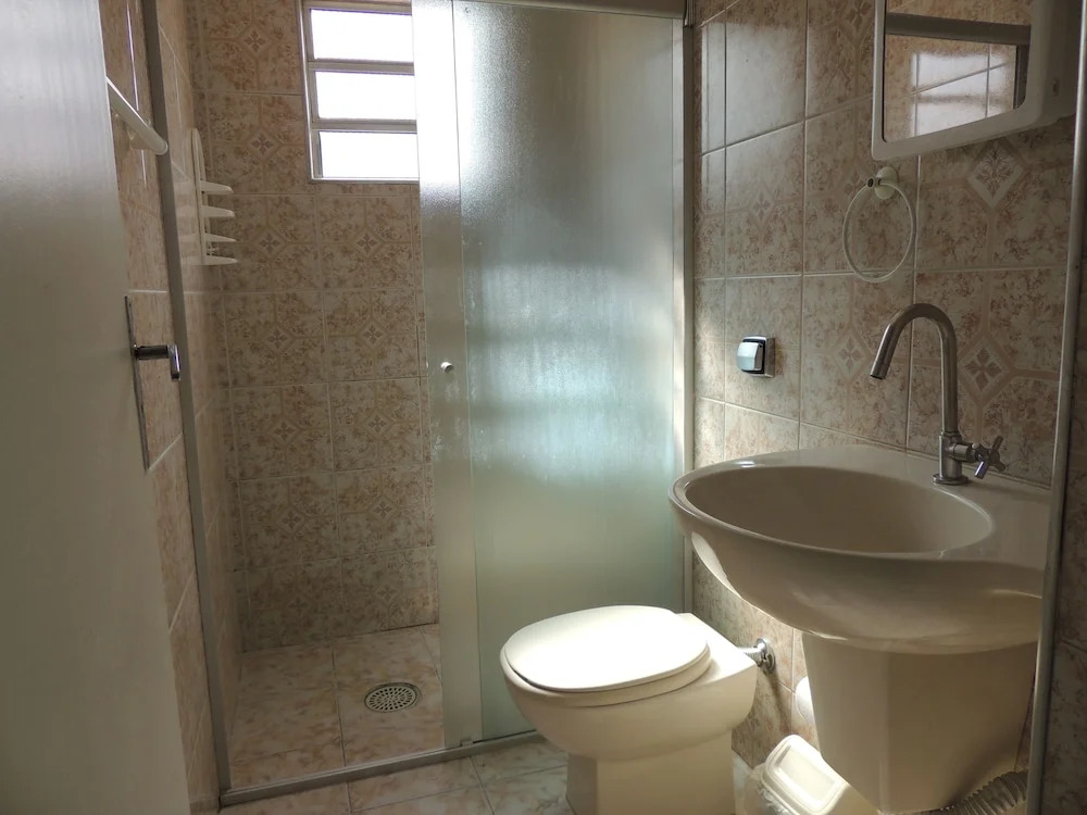 Hotel Ourinhos - Centro de São Paulo - Próximo 25 de Março e Brás