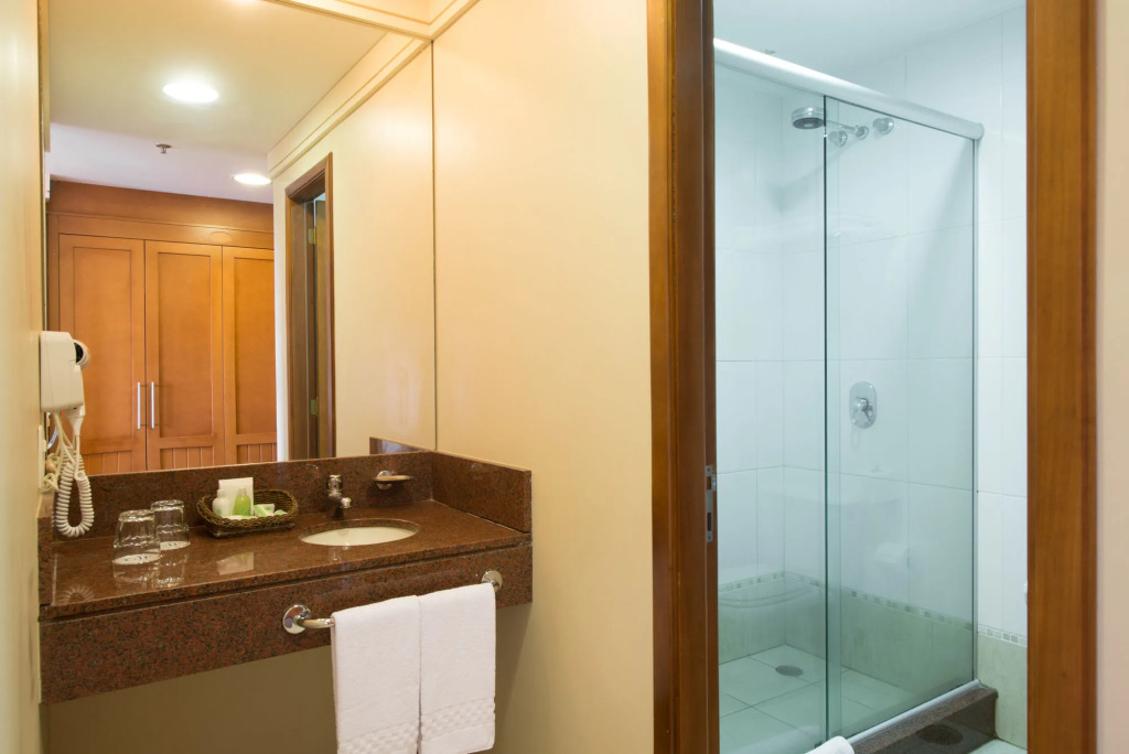 SKY BORGES HOTEL - Flats de Luxo no Centro de Gramado - RS