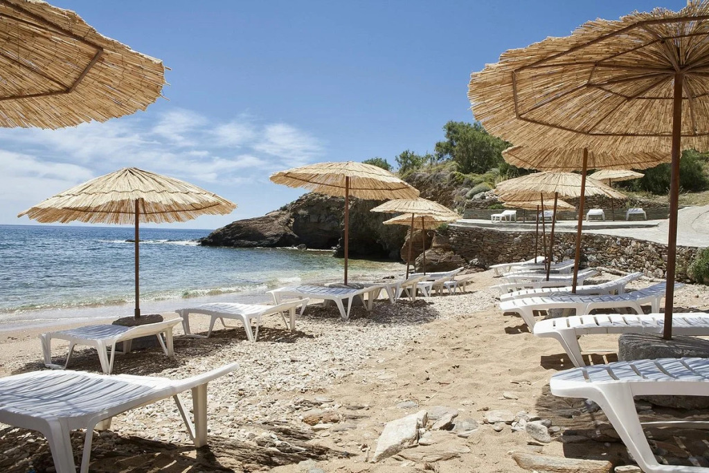 Andros Holiday Hotel