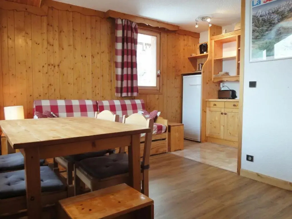 Appartement Méribel, 3 pièces, 7 personnes - FR-1-182-95