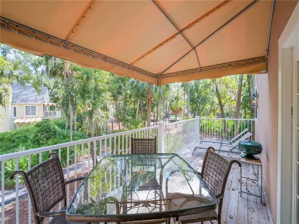 Evian 123 - Two Bedroom Condo