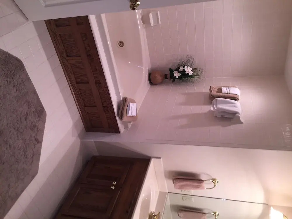 Adironacks #1 2 Bedrooms 2 Bathrooms Condo