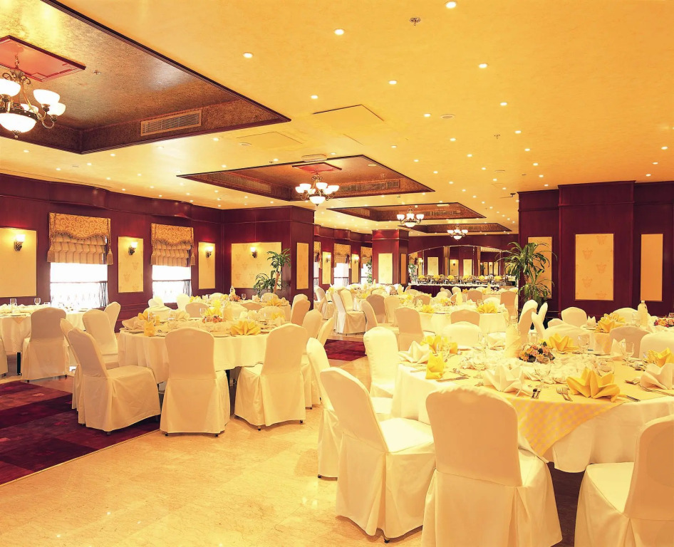 Emirates Concorde Hotel & Suites