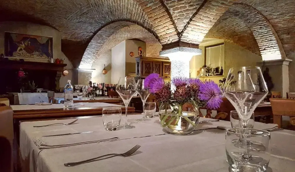 A la Table du Sommelier Chambres d Hôtes & Restaurant