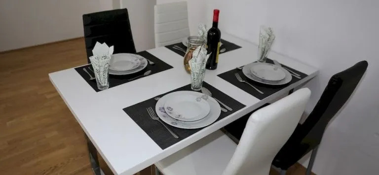 Anyna Apartments