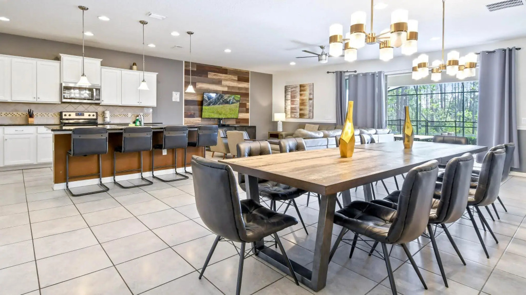 Luxury 9BR Villa With Pool SPA No Rear Neighbor