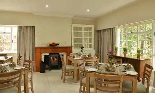 10 on Milner Guesthouse