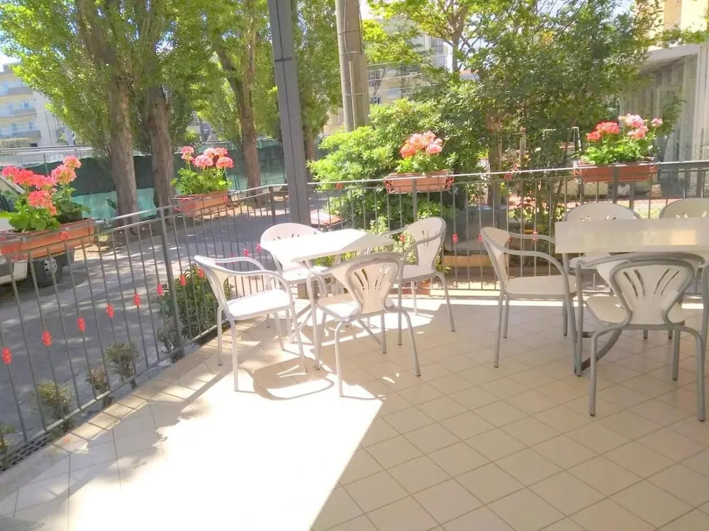 Hotel La Bella Vita