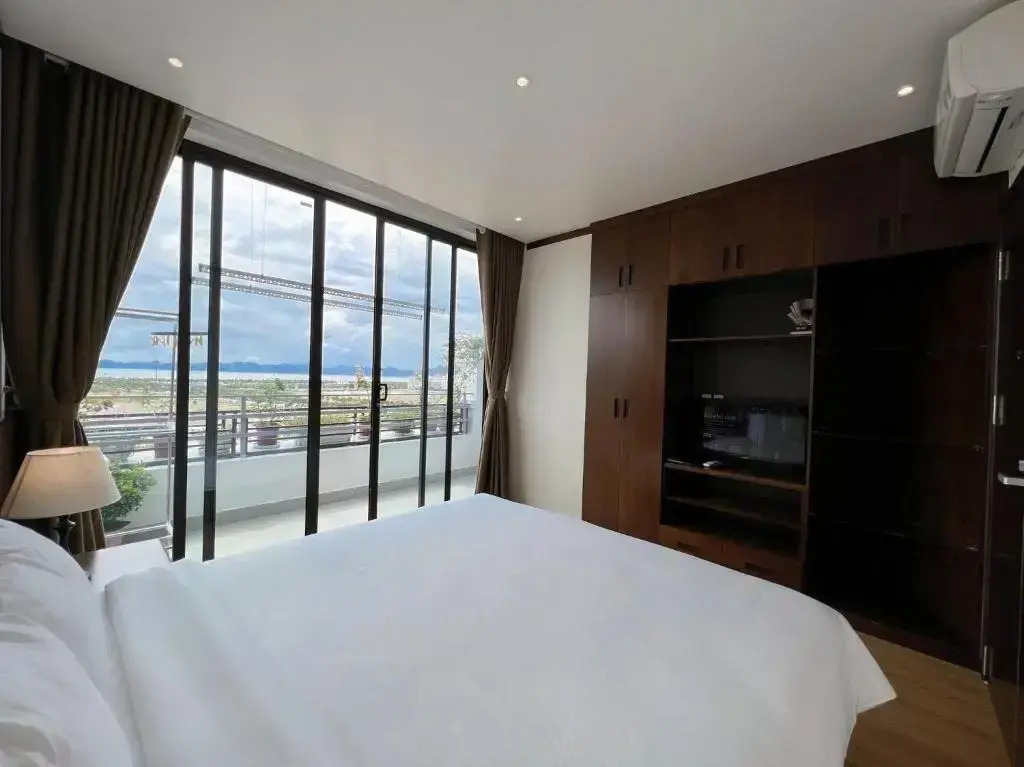 Elysinam Boutique Hotel Ha Long