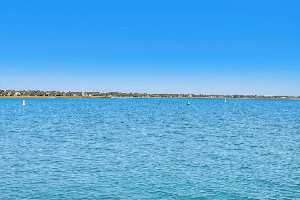Waterfront Gem w/ Balcony in Garden City