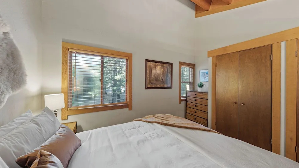 Unique Northstar Cabin w/ Fireplace Minutes to Skiing, Trails, and Town Alpine Bend by Avantstay