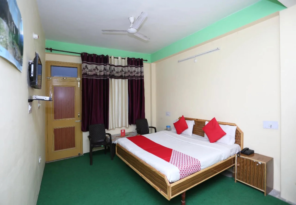 Jasmine By OYO Rooms