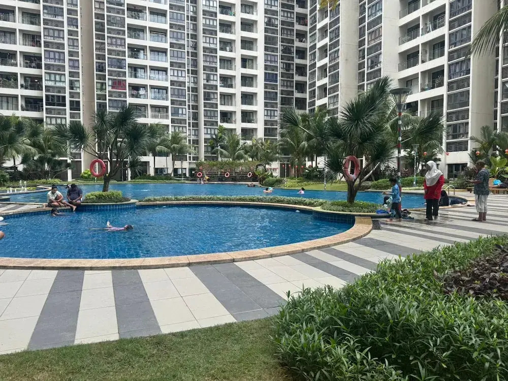 JB City DangaBay Shopping Mall Apartment