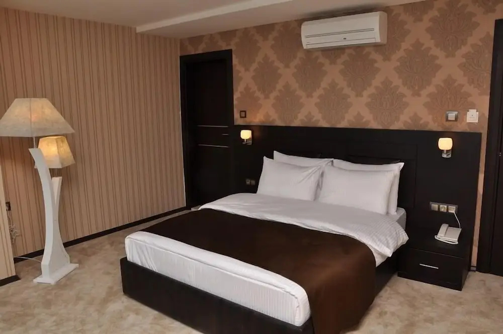 Grand Asos Hotel