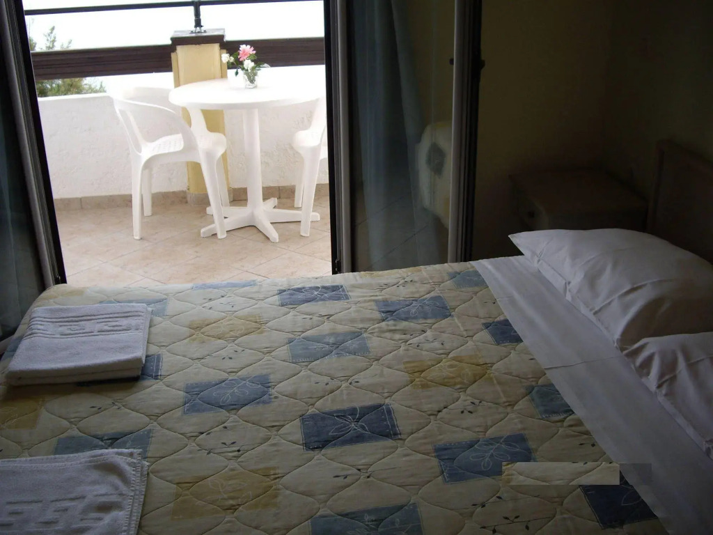 Ninos On The Beach Hotel