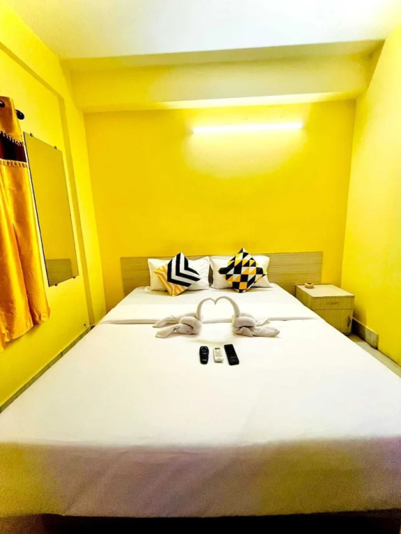 FabHotel Yellow Rose