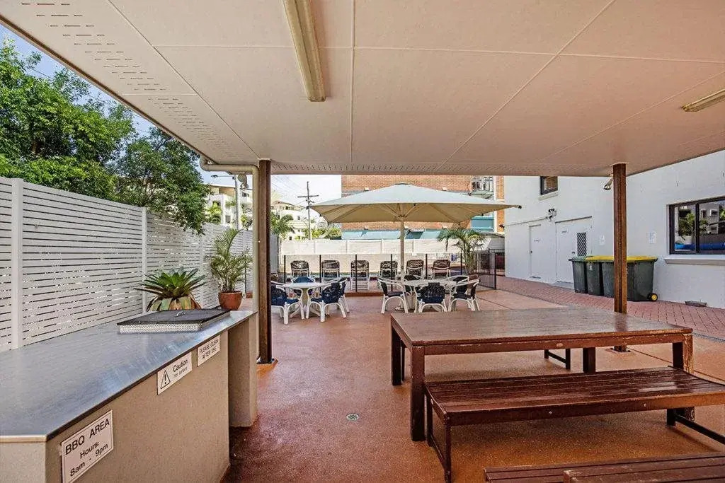 Windward Apartments