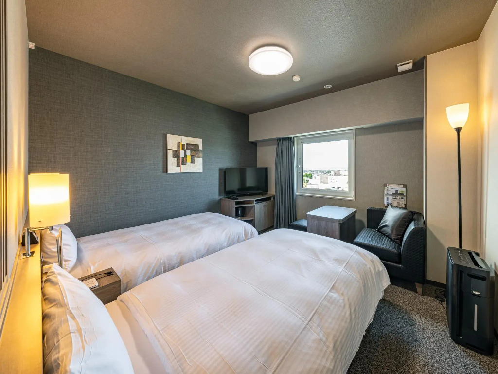 Hotel Route Inn Tonami Inter
