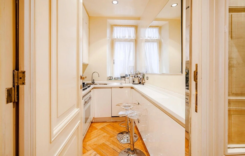 Stunning Apartment in Roma With Wifi and 2 Bedrooms
