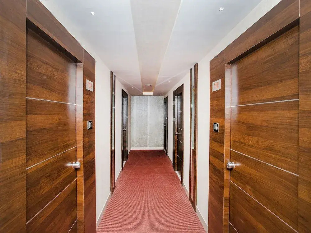 OYO 13786 Rekha Residency