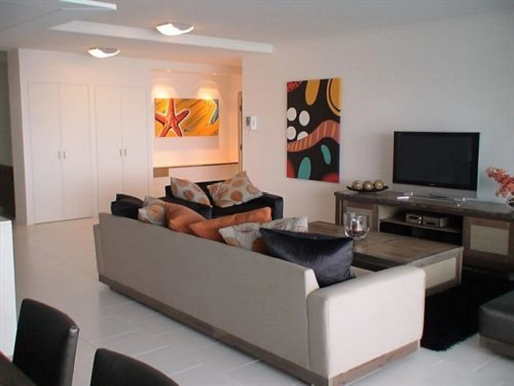 Peninsula Airlie Beach