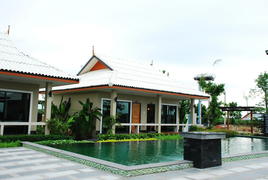 Tontan Resort Cha-Am