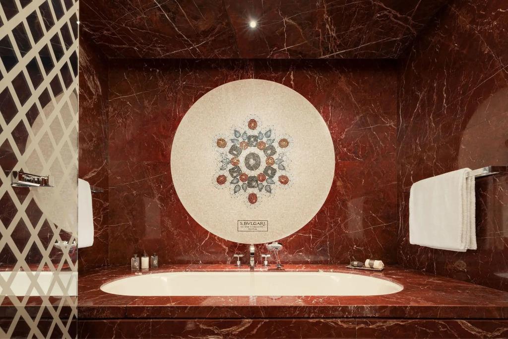 Отель Bvlgari Roma