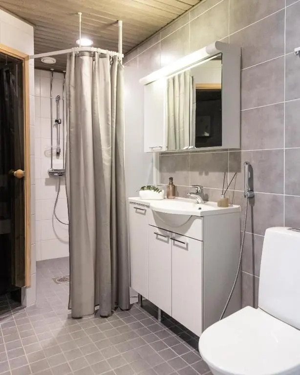Arctic Aurora City Suite