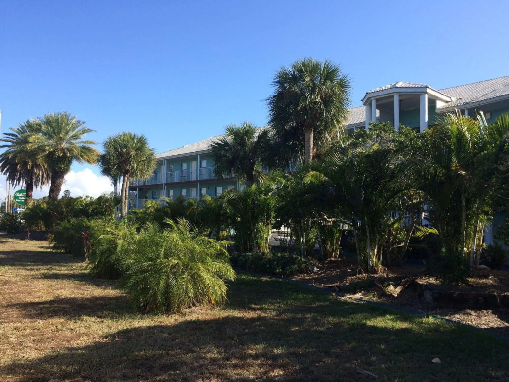 Sun Coast Inn