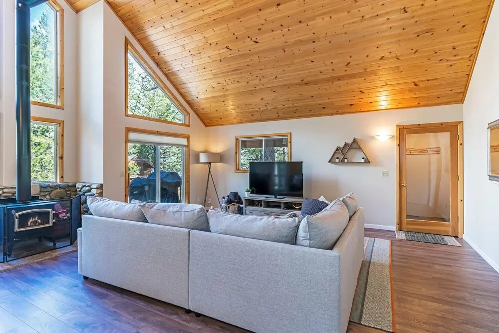 Sierra Haven by Tahoe Mountain Properties
