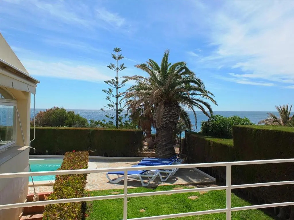 Villa Catalina Stunning 4bedroom villa with air conditioning sea views & private swimming pool ideal for families