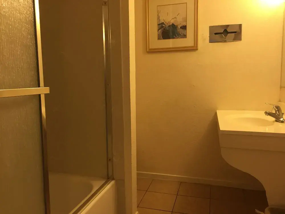 Parkway Inn