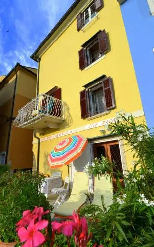 Apartments Maja