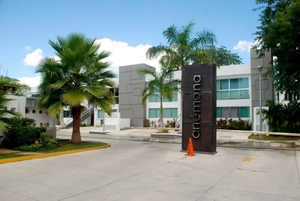 Apt In Playacar Very Close To The Beach And 5th Av
