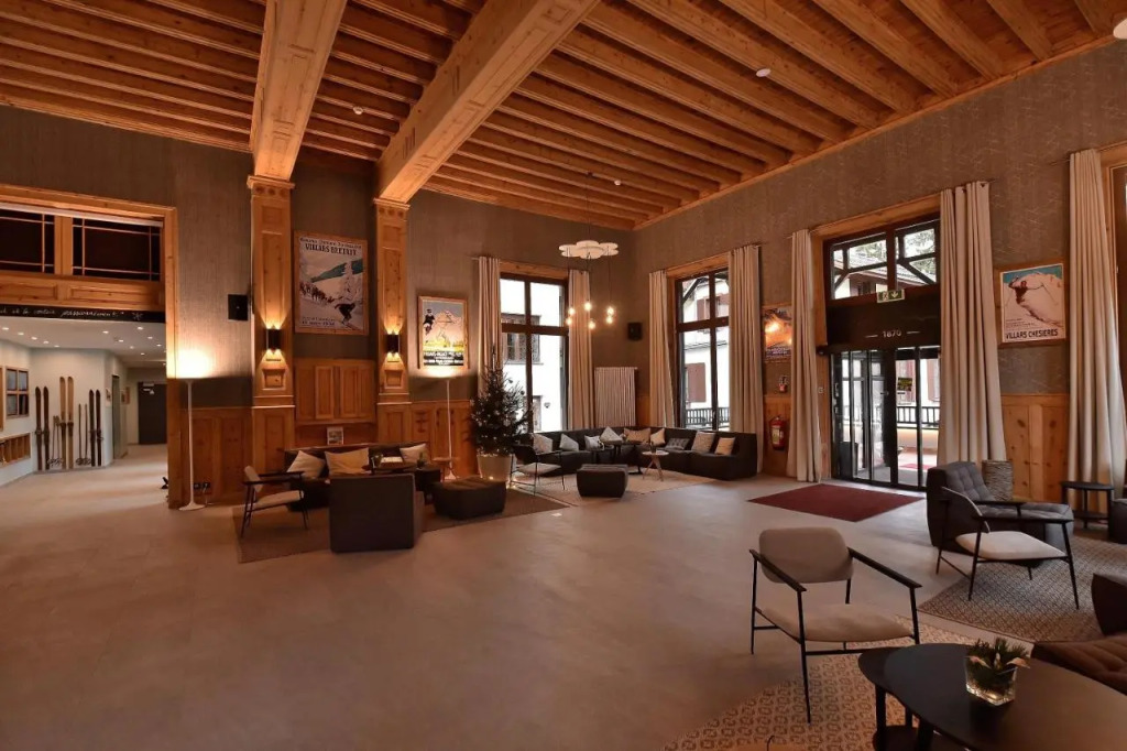 Villars Lodge
