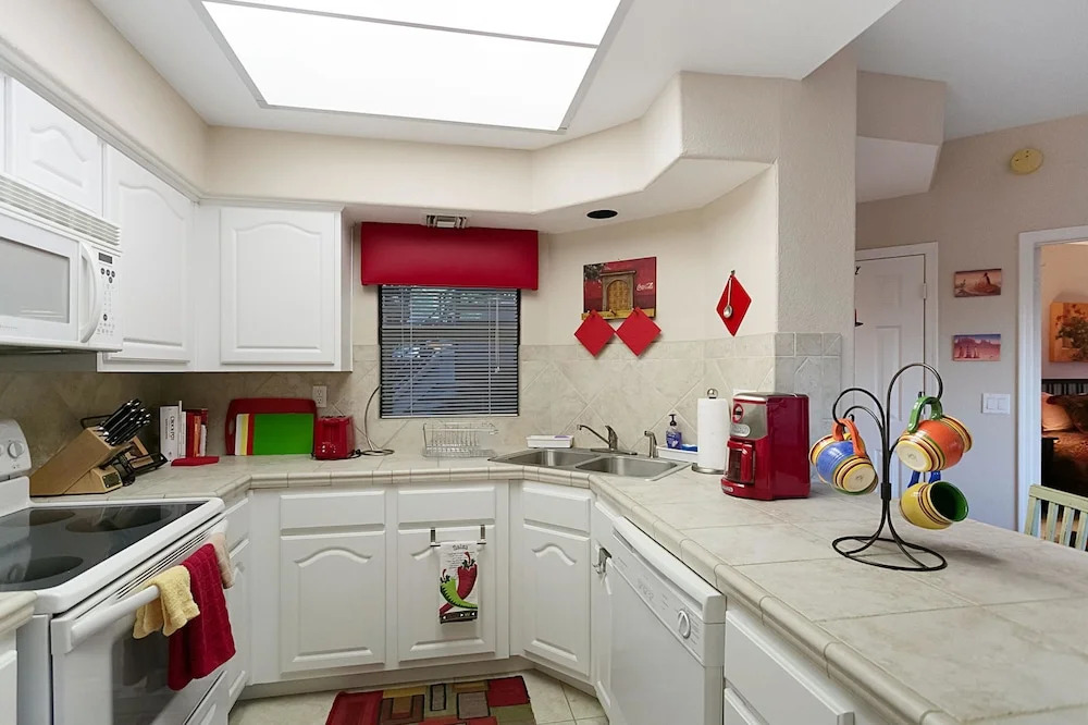 View at Ventana Canyon 2 BR by Casago