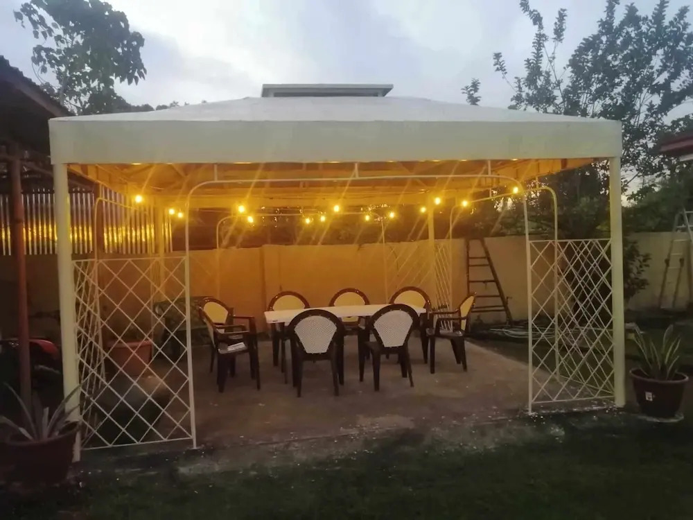Transient House and Van for Rent