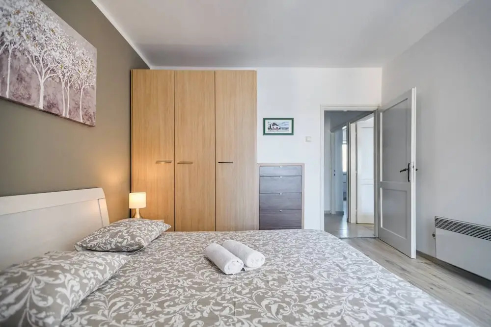 Sea view apartment Zara Bruna