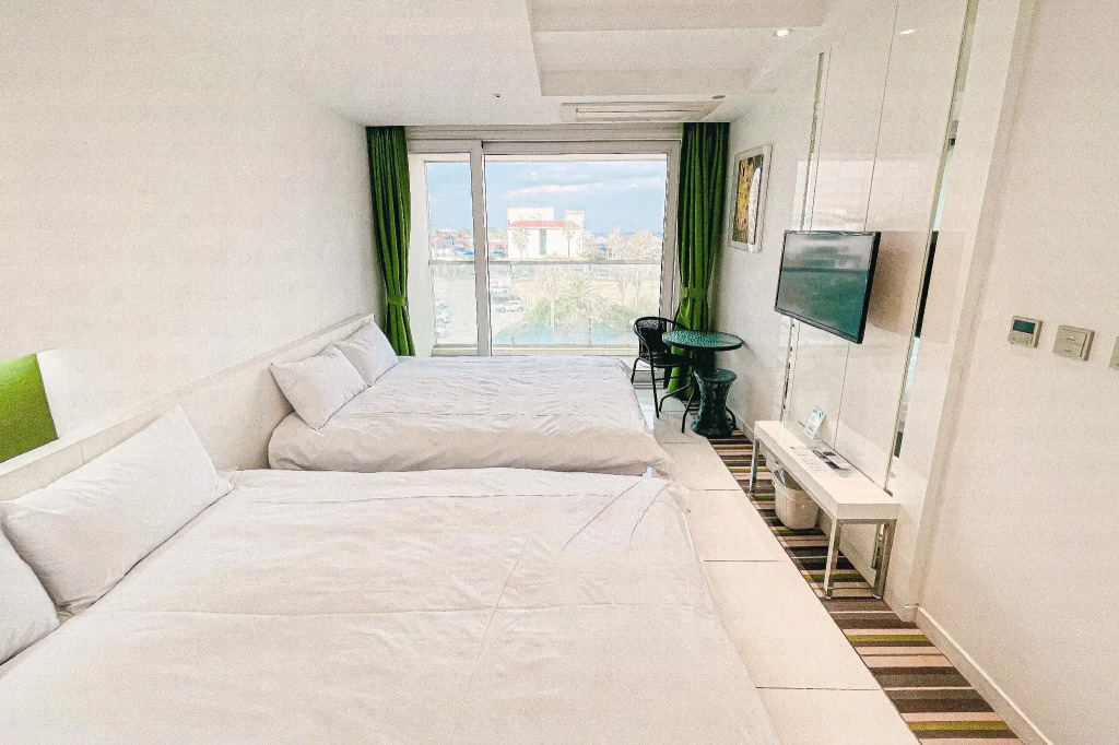 Hamdeok Beach Stay Jeju