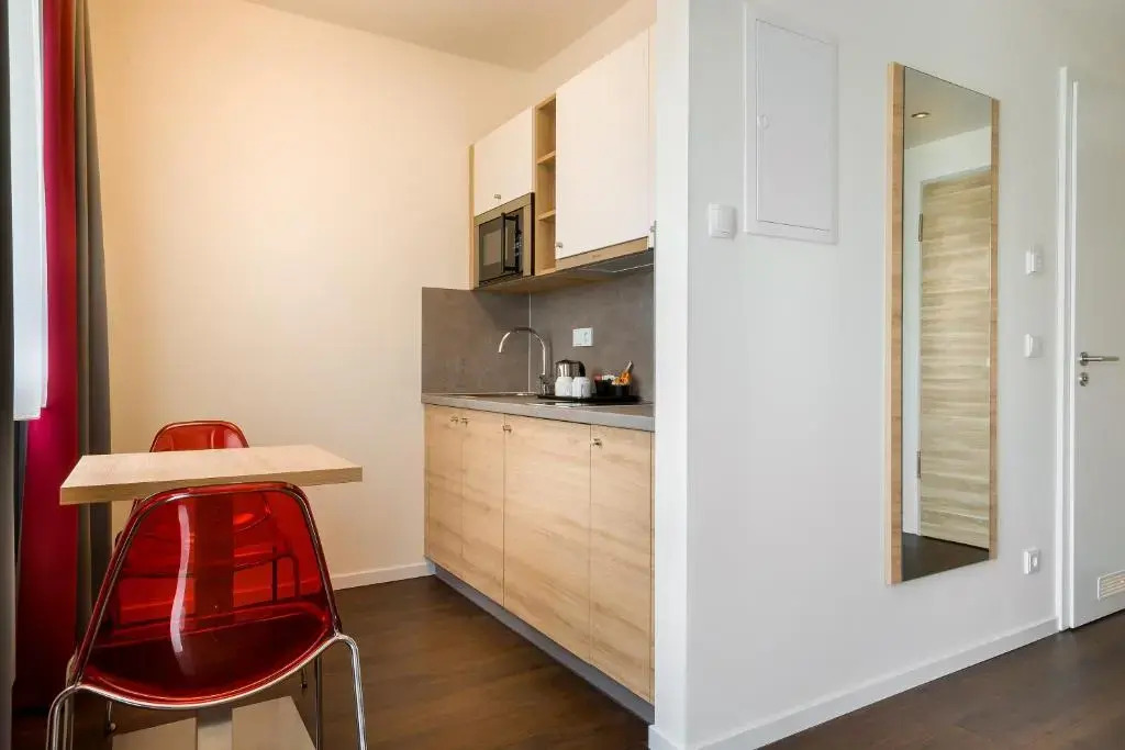 Signature East Hotel Apartment