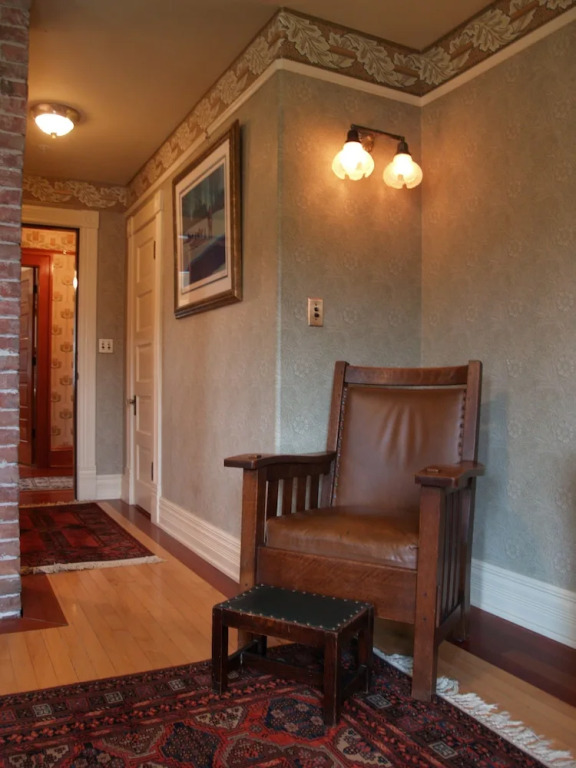 Alaskas Capital Inn Bed and Breakfast