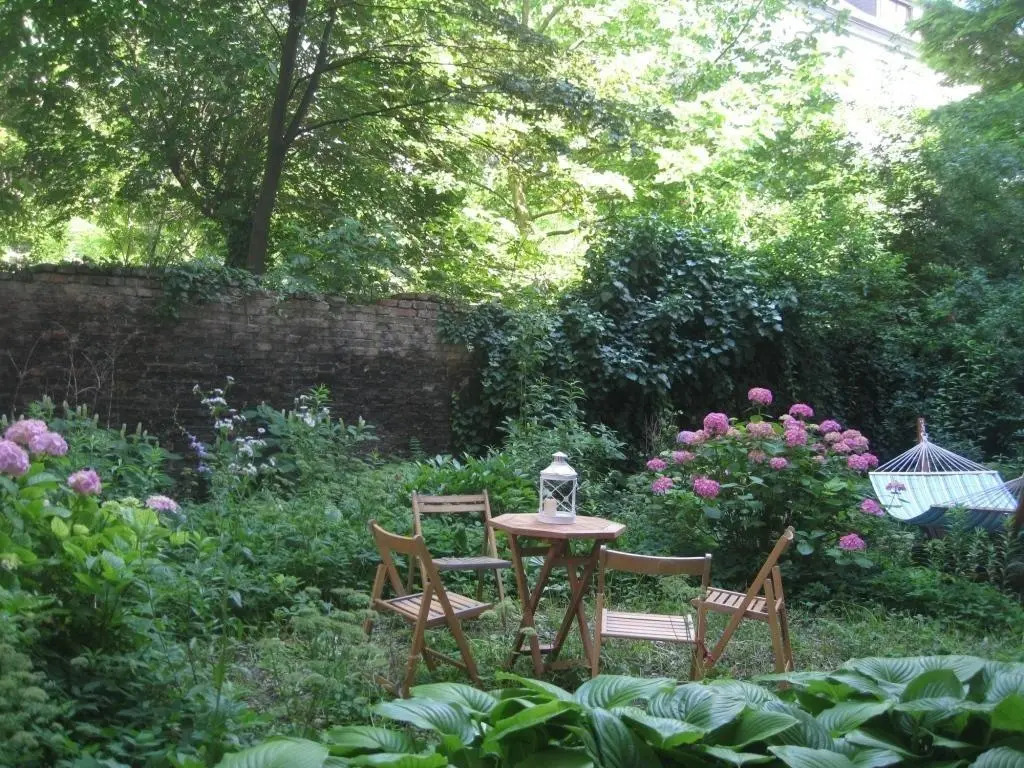 Your sunny, central and quiet home