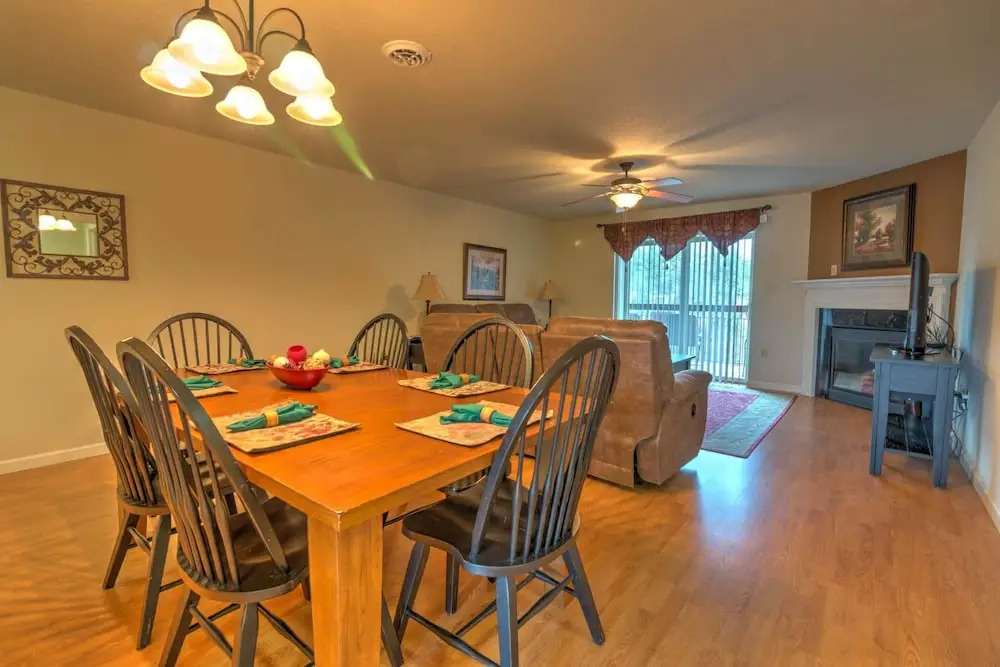 Cedar Lodge 703