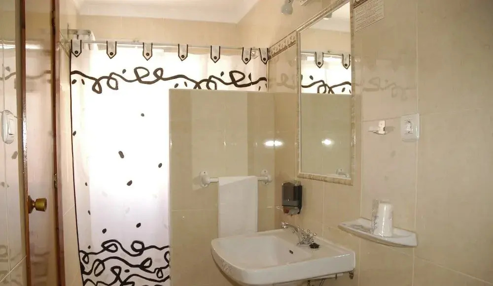 Hostal Cabrera