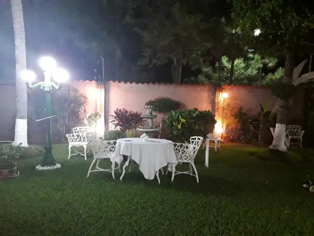 Hostal La Toscana
